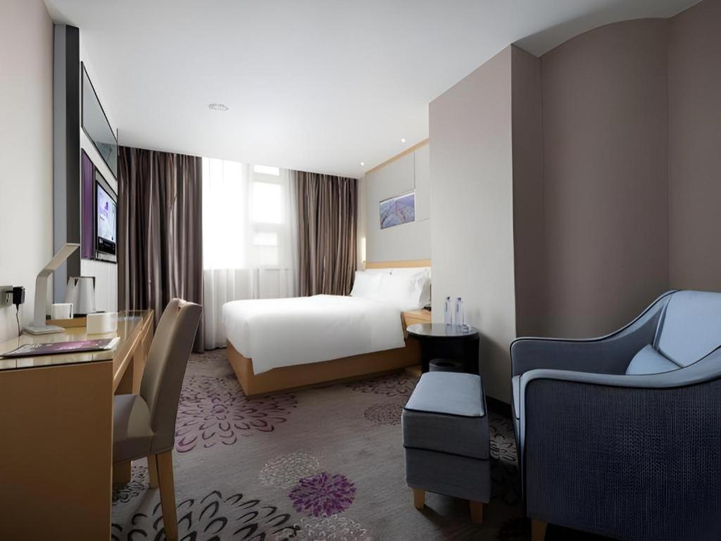 Lavande Hotel Guangzhou Shangxiajiu Pedestrian Street Hualin Temple Metro Station מראה חיצוני תמונה